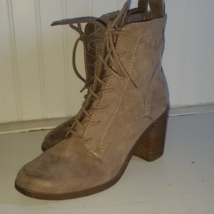 Women's Suede Boots